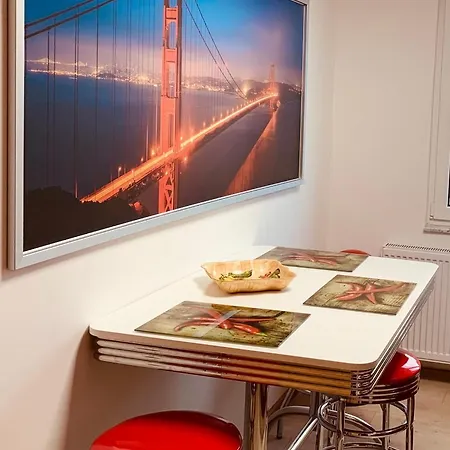 Mit Balkon Kurz Vor Magdeburg Apartament *