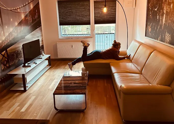 Mit Balkon Kurz Vor Magdeburg *